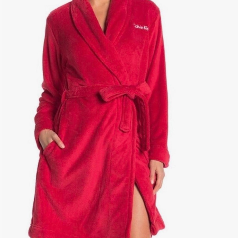 Calvin Klein Red Plush Robe - Picture 2 of 2